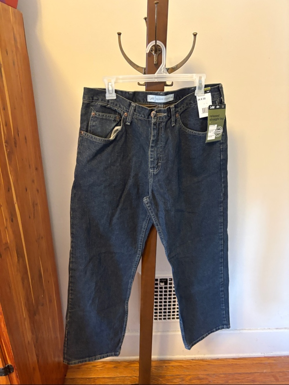 NWT Lee Relaxed Fit Straight Leg Dark Blue 34x30